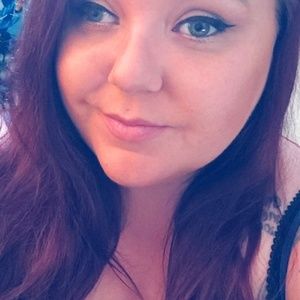 Meet your Posher, Ellie